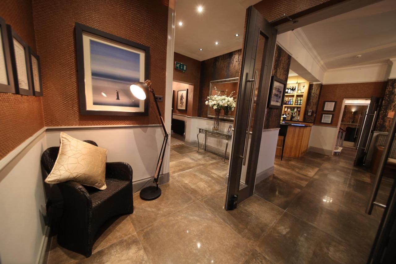 Tynedale Hotel ลันดิดโน ภายนอก รูปภาพ